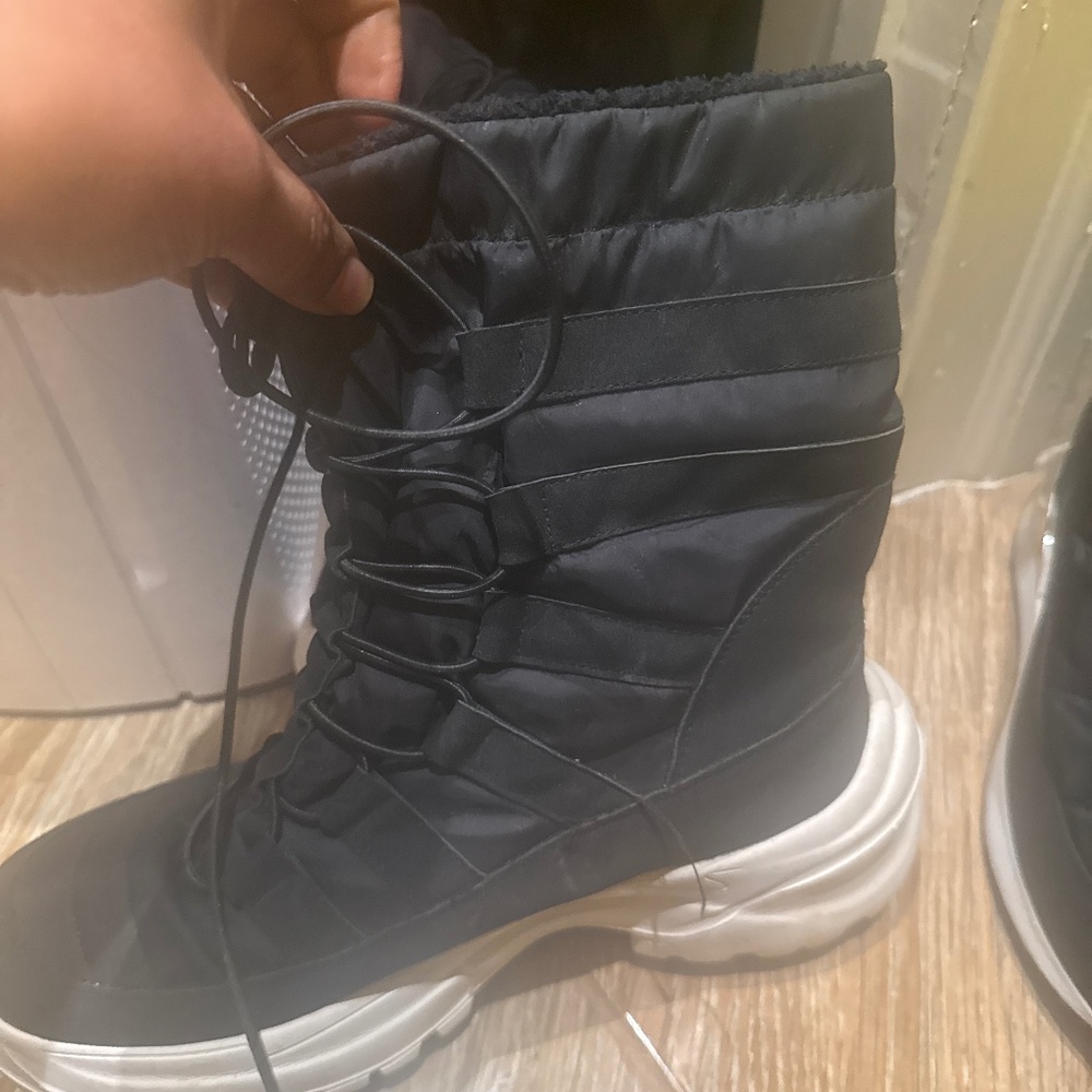 Winter boits